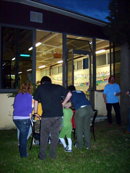 File:Nikday08 3.jpg