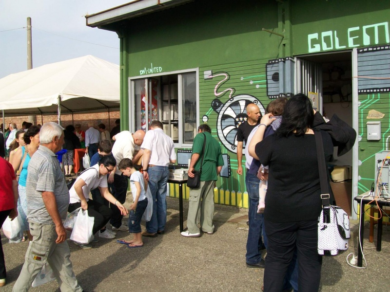 File:Recupero merci 2009 6.jpg