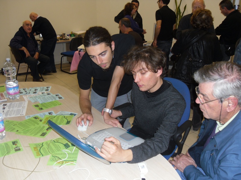 File:Linuxday golem 2010 8.jpg