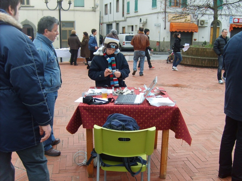 File:Mercatino natale7.jpg